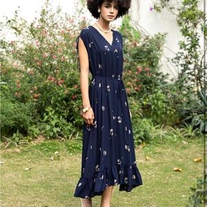 NWT Sixdo Convertible Elegant Navy Blue Floral Dress Small